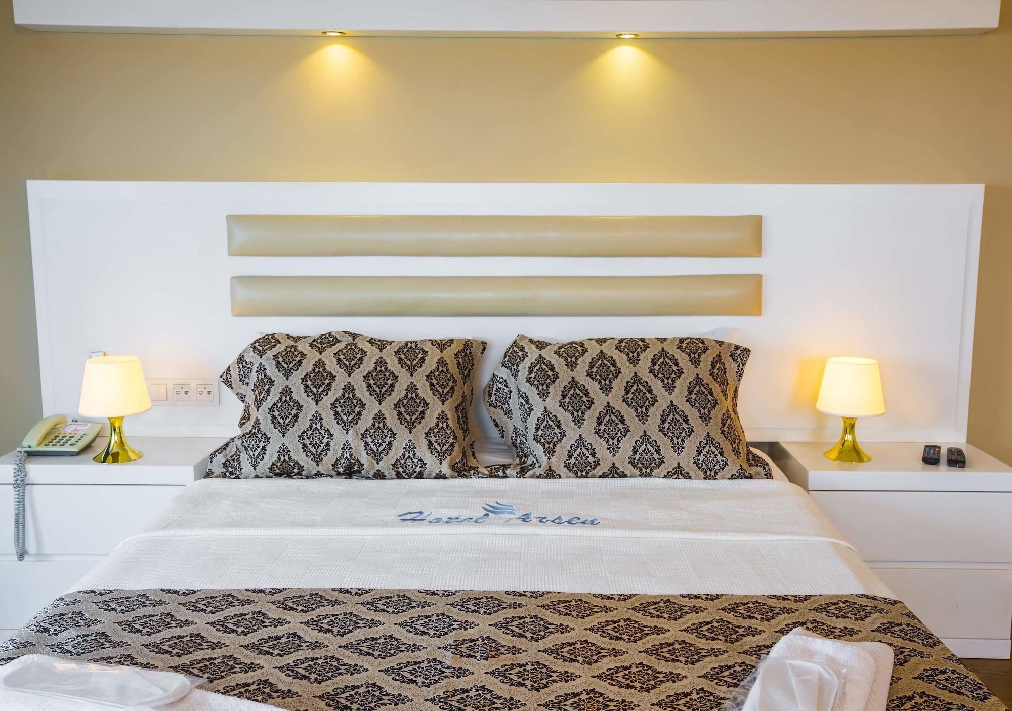 Arsen Hotel Arsin Екстер'єр фото