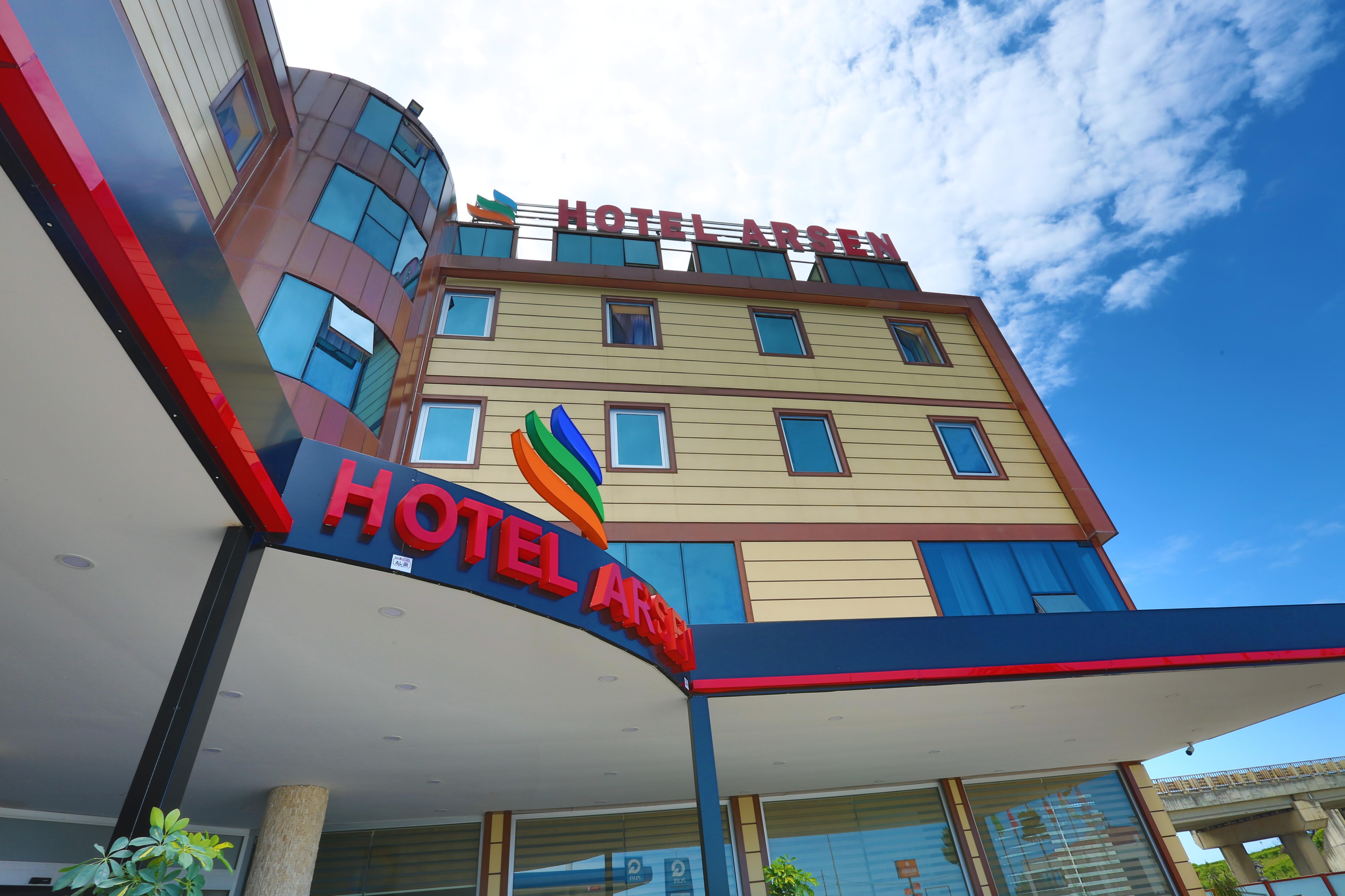 Arsen Hotel Arsin Екстер'єр фото