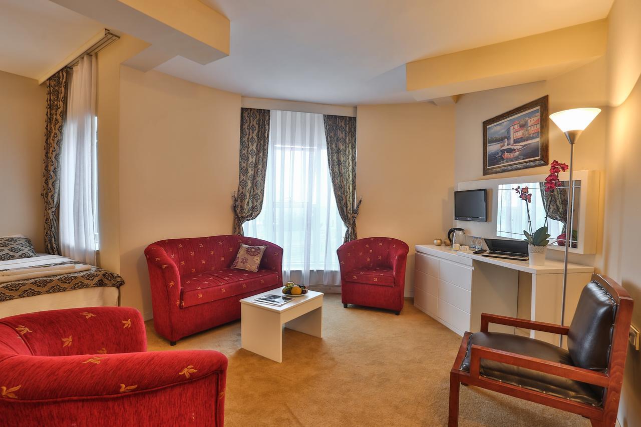 Arsen Hotel Arsin Екстер'єр фото